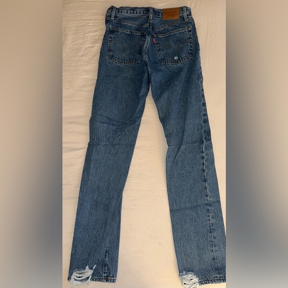 LEVIS STRAIGHT FIT JEANS - Picture 4 of 6